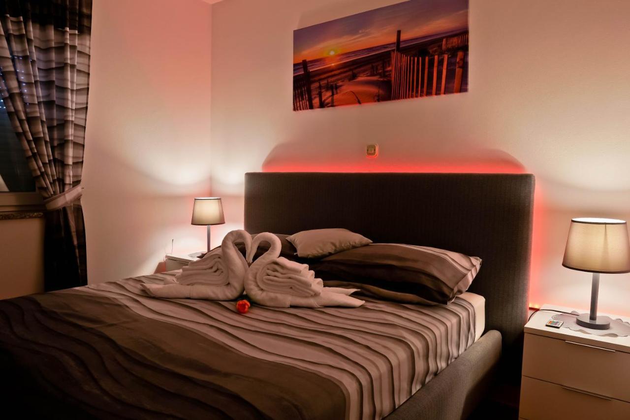 Apartment Suncica Pula Luaran gambar